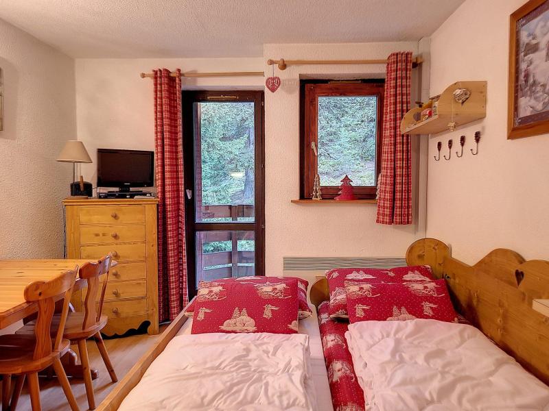 Rent in ski resort Studio sleeping corner 4 people (B321) - Résidence les Bouquetins - La Rosière