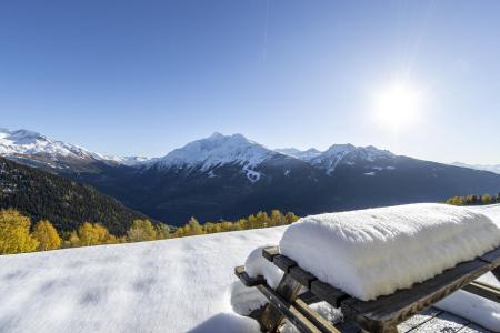 Rent in ski resort 7 room chalet 14 people - Chalet Eucherts - La Rosière - Winter outside