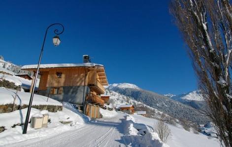 Vacances en montagne Chalet Gaiduch - La Rosière - Extérieur hiver