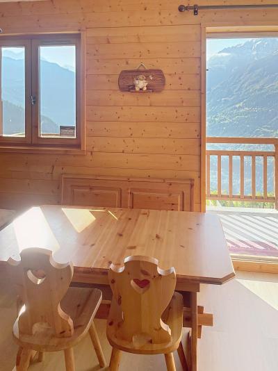 Ski verhuur Appartement 2 kamers bergnis 6 personen (5) - La Résidence les Arolles - La Rosière - Woonkamer