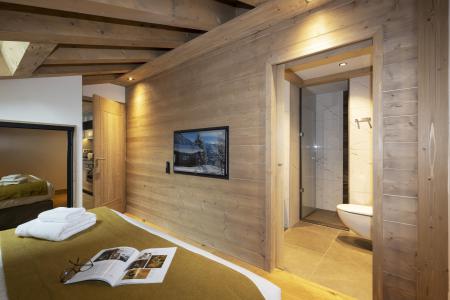 Rent in ski resort 4 room apartment 8 people - Résidence Alpen Lodge - La Rosière - Master bedroom