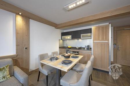Rent in ski resort Résidence Alpen Lodge - La Rosière - Open-plan kitchen