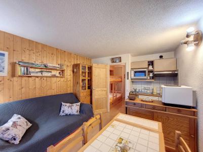 Rent in ski resort 2 room apartment sleeping corner 7 people (409) - Résidence le Belvédère - La Rosière - Living room