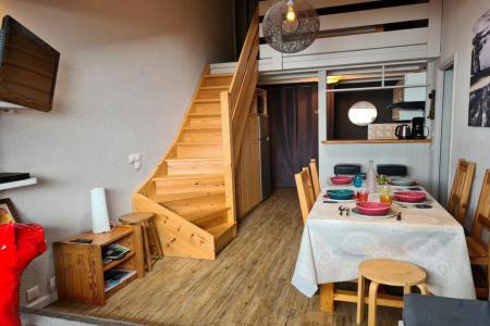 Wynajem na narty Apartament 3 pokojowy z antresolą 7 osób (55) - Résidence le Val Rosière - La Rosière - Pokój gościnny