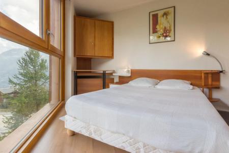 Rent in ski resort 2 room apartment sleeping corner 4 people (104) - Résidence le Valaisan I - La Rosière - Bedroom