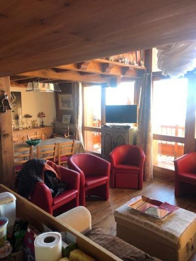 Rent in ski resort 4 room duplex apartment 10 people (39) - Résidence les Chalets du Valaisan - La Rosière - Living room