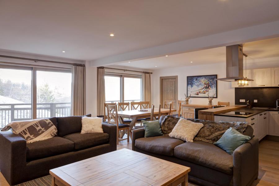 Rent in ski resort 5 room apartment 12 people (CARO34) - Chalet Caroline - La Tania - Bedroom