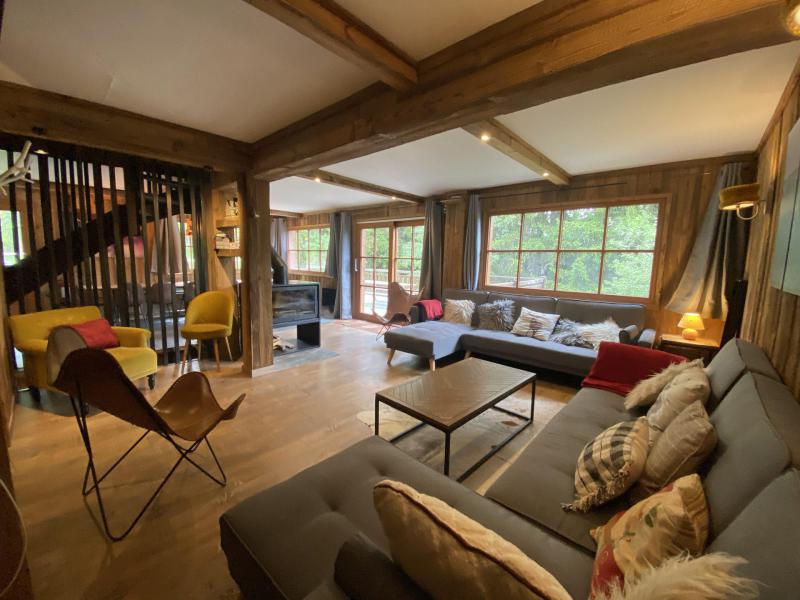 Rent in ski resort 7 room chalet 14 people - Chalet Clémentine - La Tania - Living room