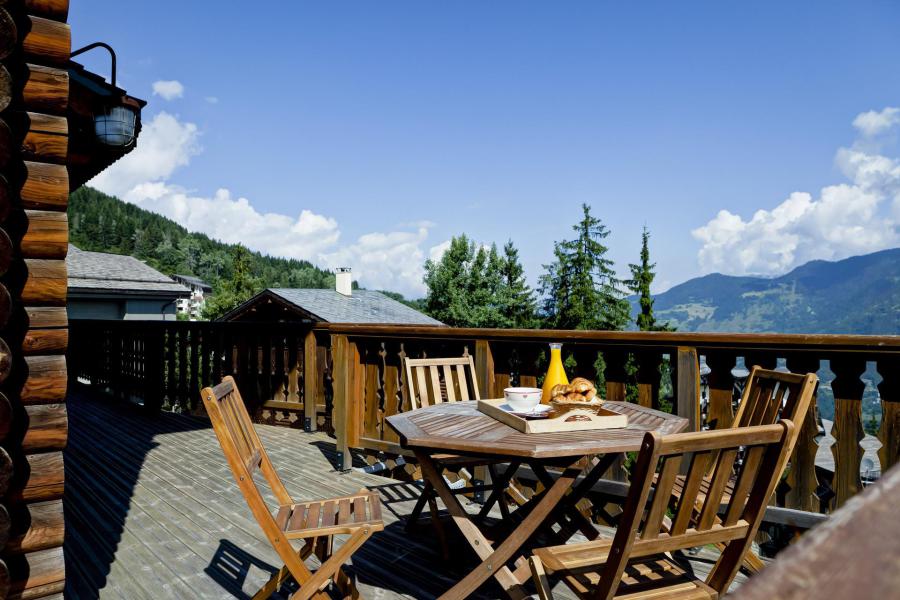 Rent in ski resort Chalet Orchis - La Tania - Balcony