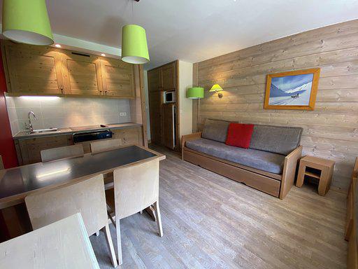 Rent in ski resort Le Christiana - La Tania - Living room