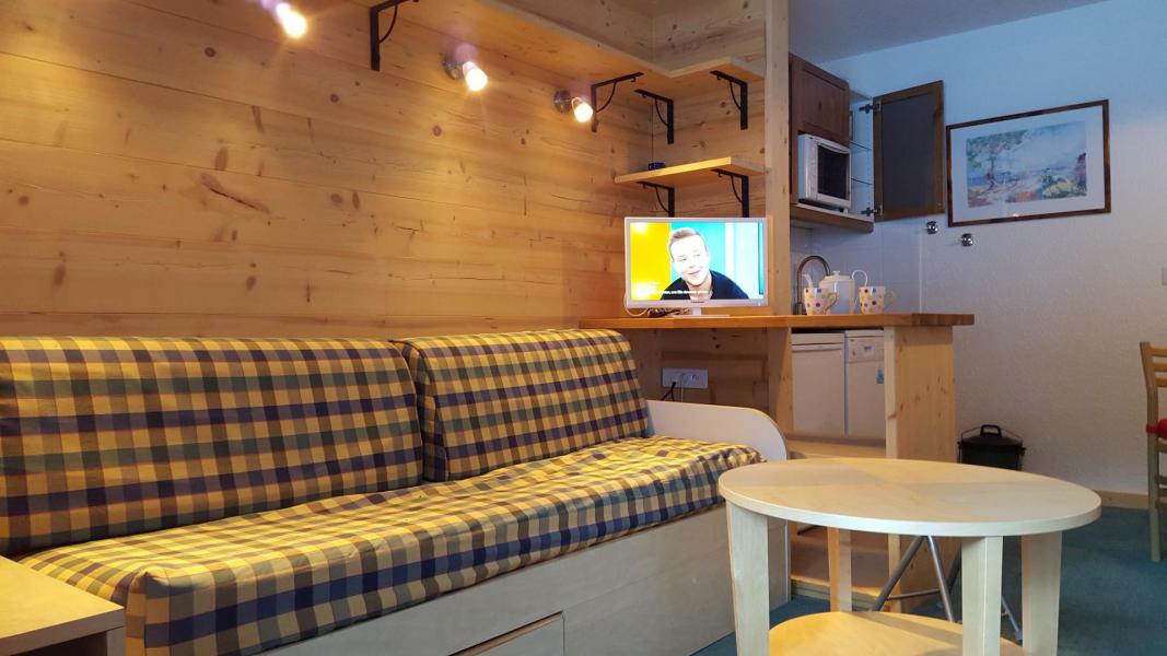 Ski verhuur Appartement 2 kamers 5 personen (303) - Résidence Grand Bois - La Tania - Woonkamer
