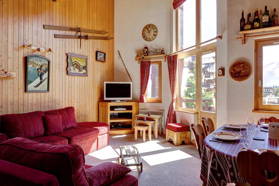 Skiverleih 4 Zimmer Maisonettewohnung für 9 Personen (210) - Résidence Kalinka - La Tania - Wohnzimmer