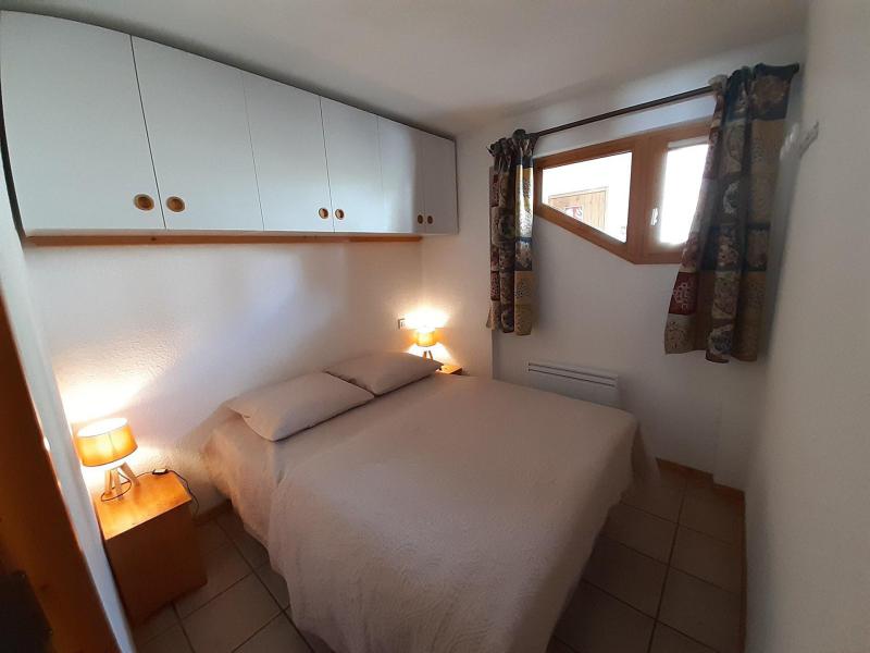 Ski verhuur Appartement 2 kamers 4 personen (107) - Résidence Kalinka - La Tania - Kamer