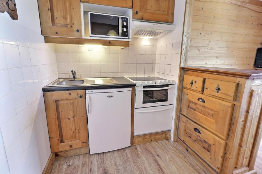 Rent in ski resort 2 room apartment 4 people (810) - Résidence le Grand Bois A - La Tania - Kitchenette