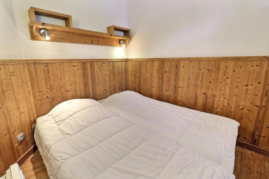 Rent in ski resort 2 room apartment 4 people (912) - Résidence le Grand Bois A - La Tania - Bedroom