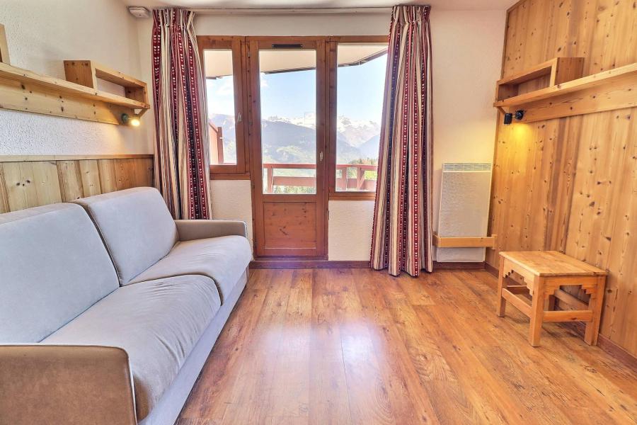 Ski verhuur Appartement 2 kamers 4 personen (812) - Résidence le Grand Bois A - La Tania - Woonkamer