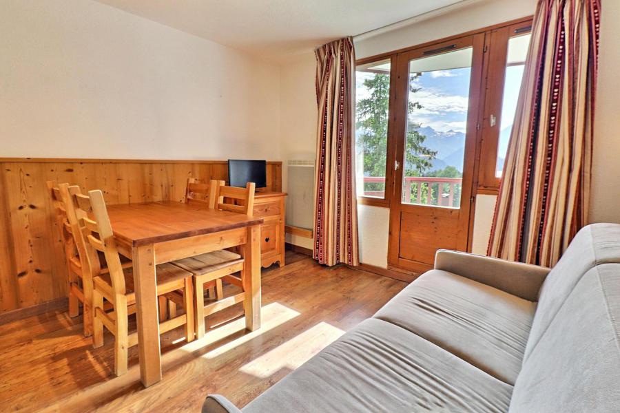 Ski verhuur Appartement 2 kamers 4 personen (822) - Résidence le Grand Bois A - La Tania - Woonkamer