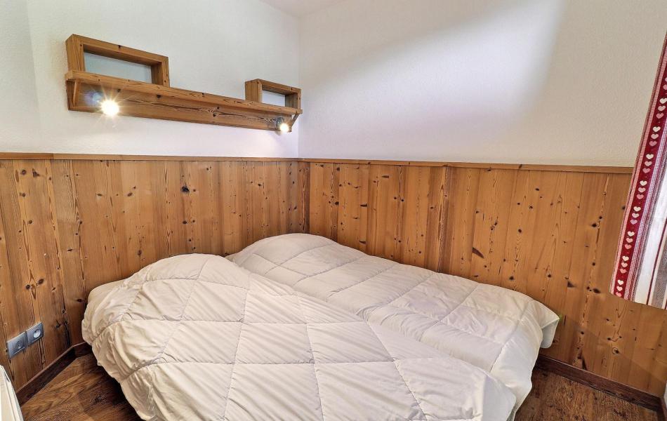 Ski verhuur Appartement 2 kamers 4 personen (824) - Résidence le Grand Bois A - La Tania - Kamer