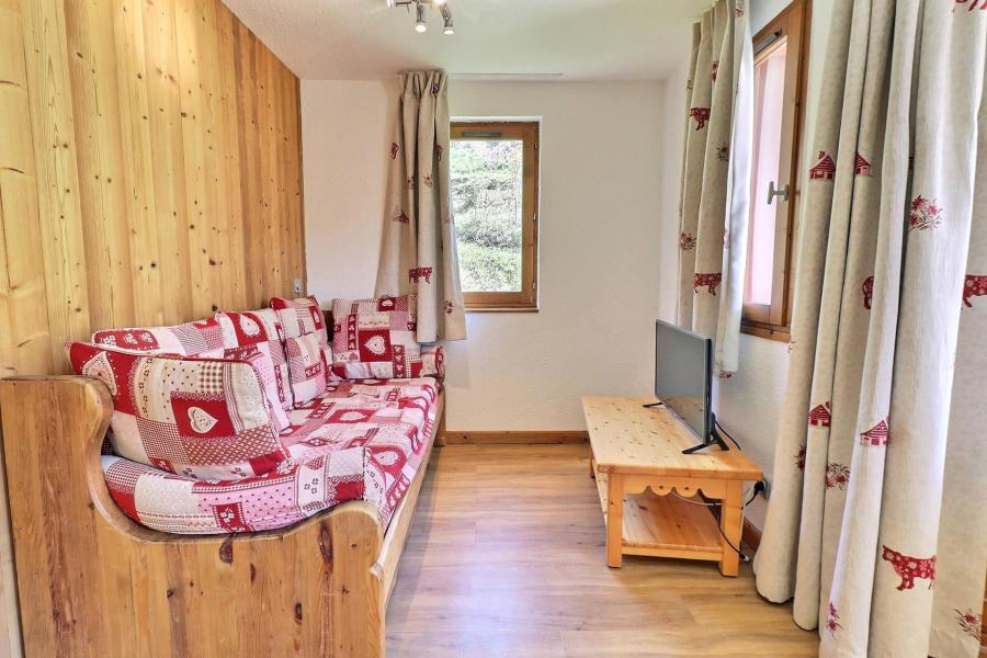 Rent in ski resort 2 room apartment cabin 6 people (515) - Résidence le Grand Bois B - La Tania - Living room