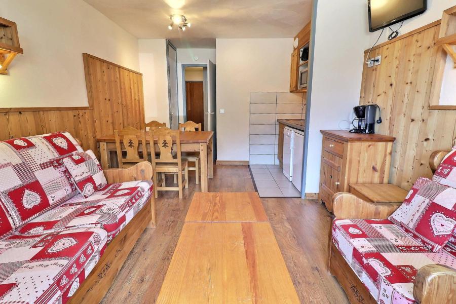 Ski verhuur Appartement 2 kamers 4 personen (611) - Résidence le Grand Bois B - La Tania - Woonkamer