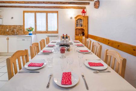 Ski verhuur Chalet Charmille - La Tania - Open keuken