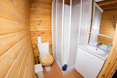 Soggiorno sugli sci Chalet semi-indipendente 8 stanze per 14 persone - Chalet Noella - La Tania - Bagno con doccia