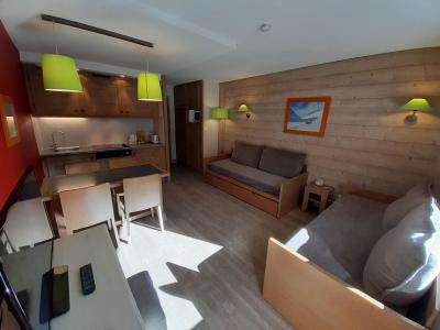 Rent in ski resort 2 room apartment 5 people (103) - Le Christiana - La Tania - Living room