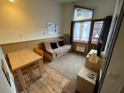 Rent in ski resort 2 room apartment 4 people (511) - Résidence le Britania - La Tania - Living room