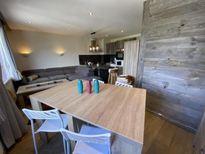 Rent in ski resort 3 room apartment 7 people (210-211) - Résidence le Britania - La Tania - Apartment