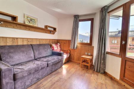 Rent in ski resort 2 room apartment cabin 6 people (104) - Résidence le Grand Bois A - La Tania - Living room
