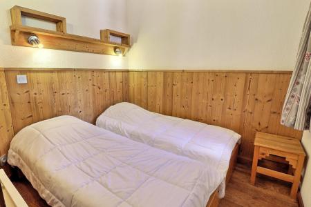 Ski verhuur Appartement 2 kamers 4 personen (412) - Résidence le Grand Bois A - La Tania - Kamer