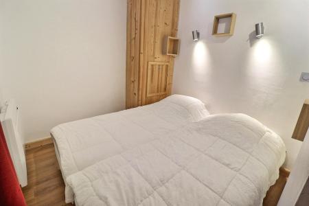 Skiverleih 2-Zimmer-Appartment für 4 Personen (413) - Résidence le Grand Bois B - La Tania - Schlafzimmer