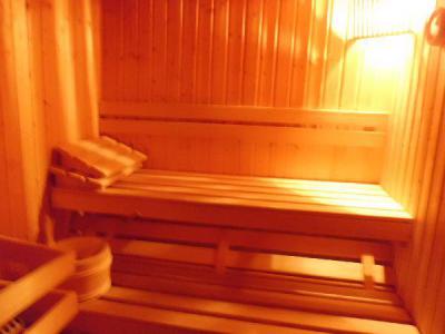 Soggiorno sugli sci Appartamento su due piani 4 stanze per 7 persone (49) - Résidence Saboia - La Tania - Sauna