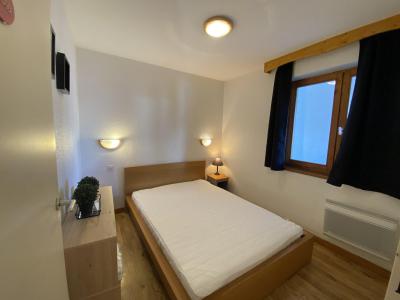 Rent in ski resort 2 room apartment 5 people (05) - Résidence Saboia B - La Tania - Bedroom