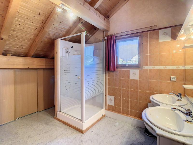 Аренда на лыжном курорте Шале дуплекс 4 комнат 10 чел. - Chalet les Bovates - La Toussuire - апартаменты