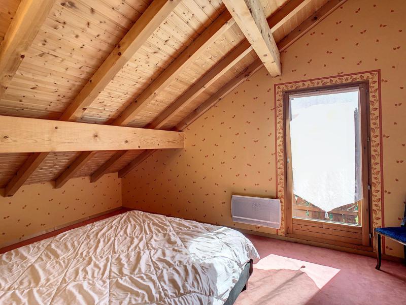 Аренда на лыжном курорте Шале дуплекс 4 комнат 10 чел. - Chalet les Bovates - La Toussuire - апартаменты