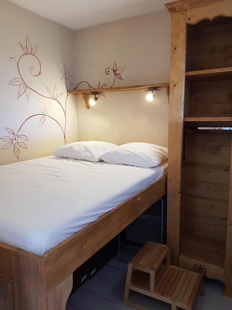 Rent in ski resort Studio cabin 4 people (633) - La Résidence Champ-Bozon - La Toussuire - Bedroom