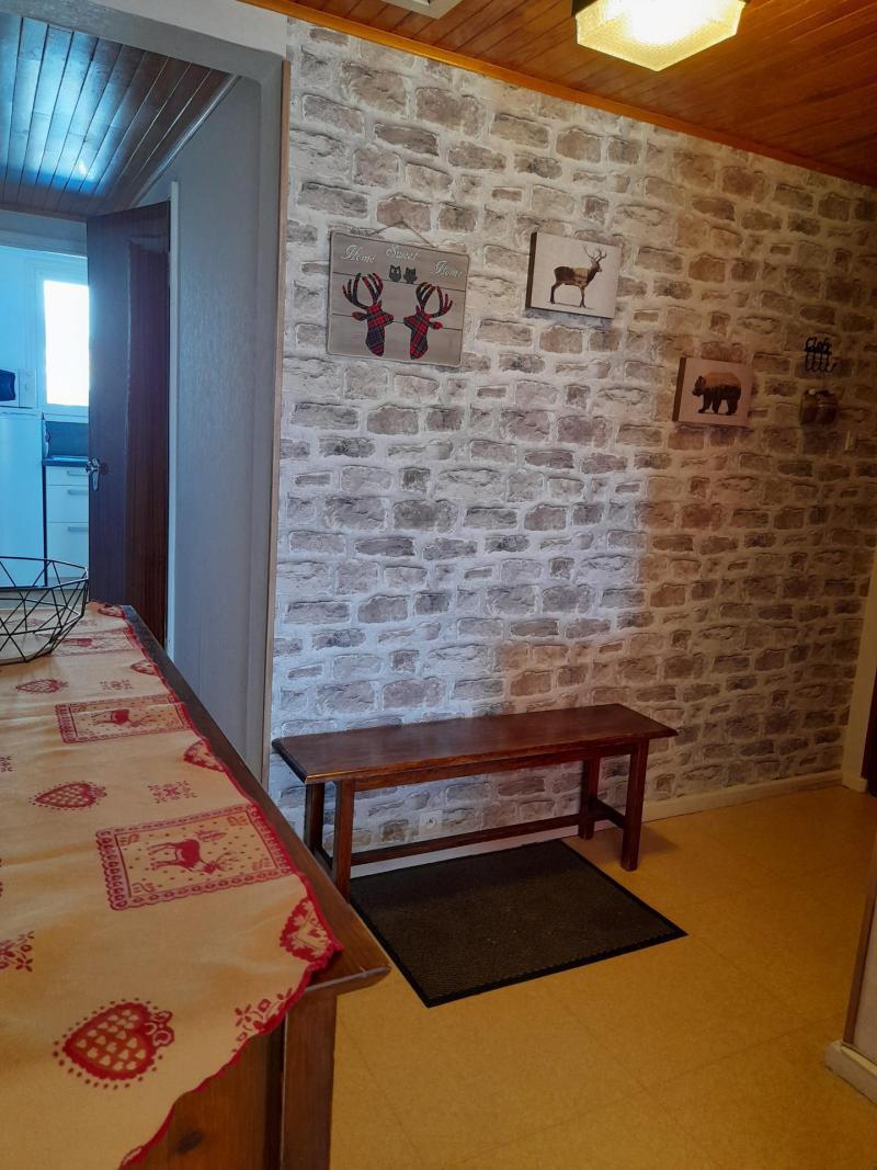 Ski verhuur Appartement 2 kamers bergnis 6 personen (3/495) - La Résidence les Aiguilles - La Toussuire - Woonkamer