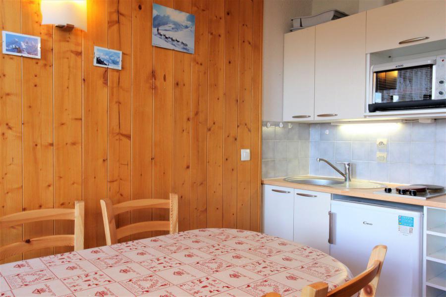 Rent in ski resort 2 room apartment sleeping corner 4 people (B22) - La Résidence les Bergers - La Toussuire - Kitchenette