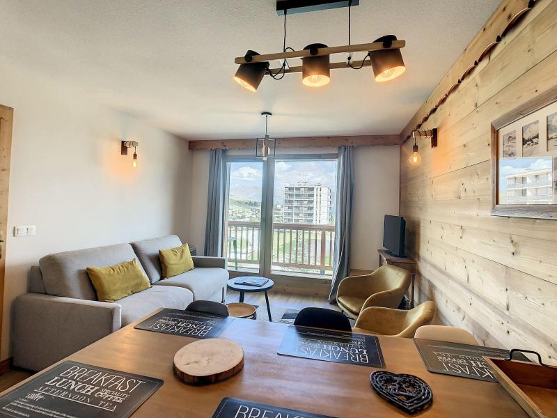 Rent in ski resort 3 room apartment 6 people (209) - Les Hauts de Comborcières - La Toussuire - Living room