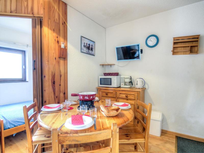 Ski verhuur Appartement 2 kamers 4 personen (20) - Les Mousquetons - La Toussuire - Woonkamer