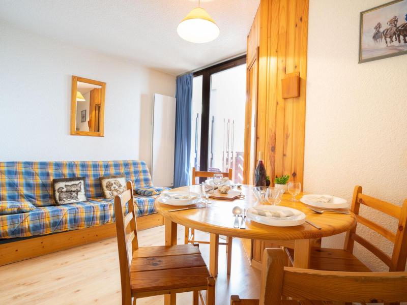 Ski verhuur Appartement 2 kamers 4 personen (20) - Les Mousquetons - La Toussuire - Woonkamer