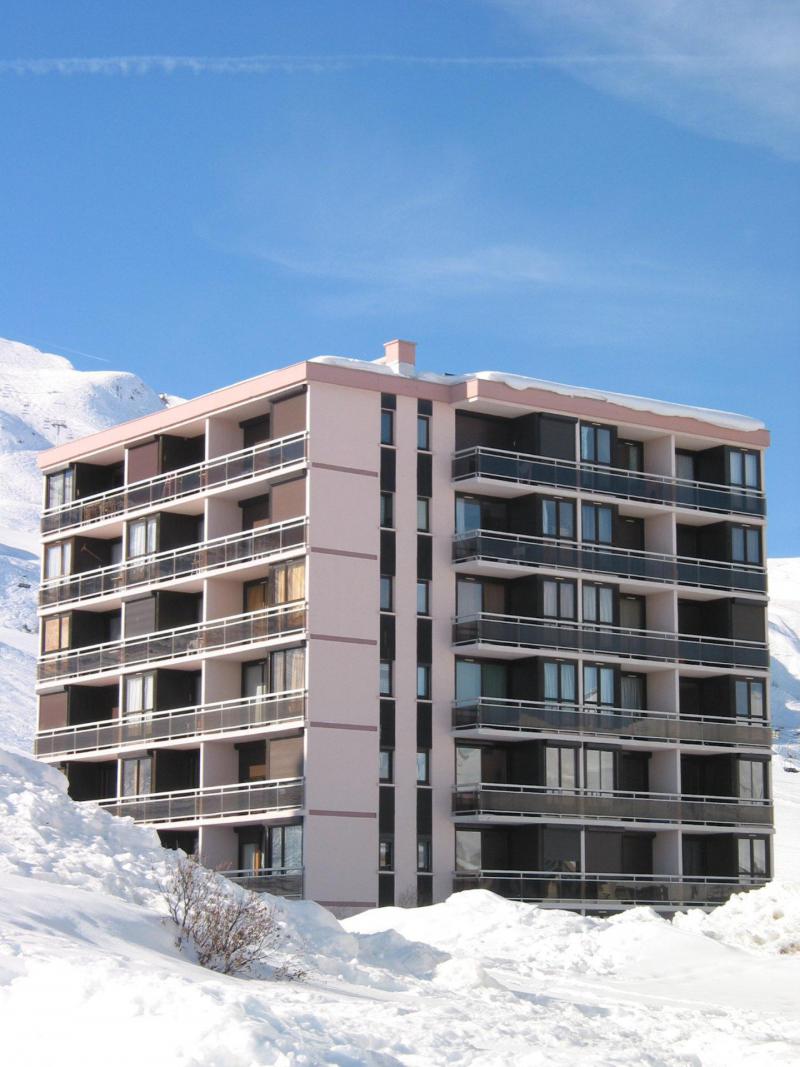 Rent in ski resort Résidence Bellard - La Toussuire - Winter outside