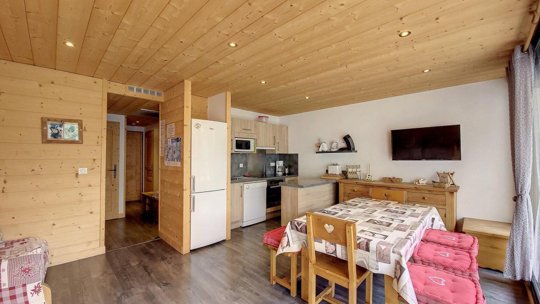 Rent in ski resort 3 room apartment 8 people (B116) - Résidence Étendard - La Toussuire