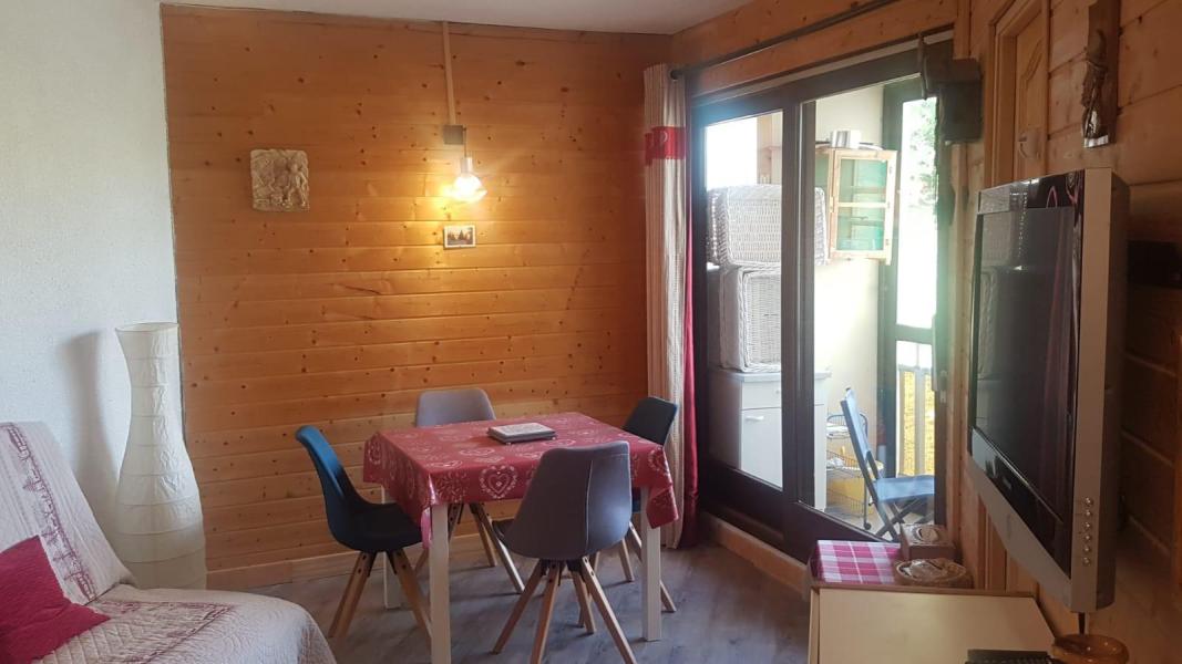 Ski verhuur Studio cabine 6 personen (99) - Résidence l'Eriscal - La Toussuire - Woonkamer