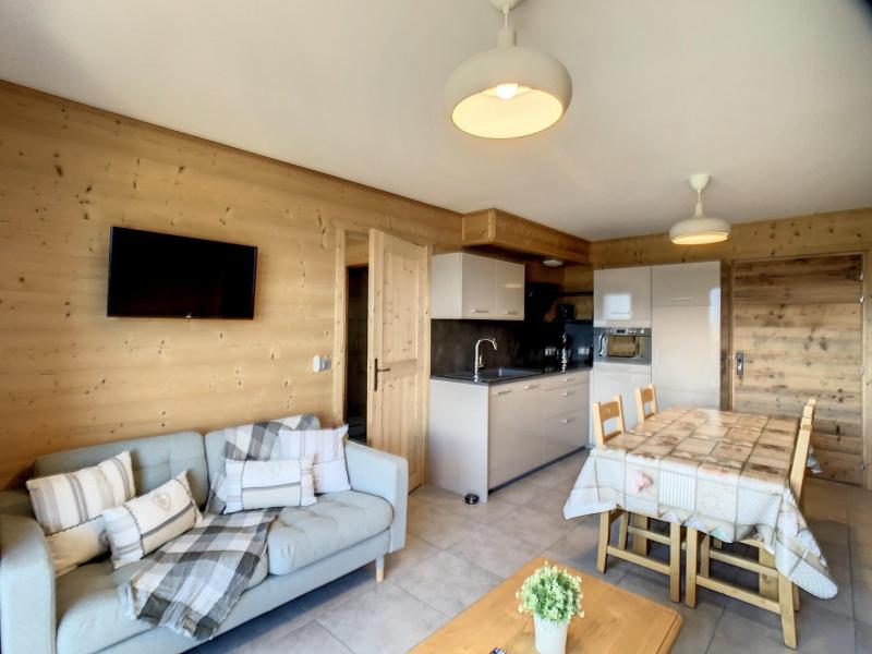 Ski verhuur Appartement 3 kamers bergnis 6 personen (102D) - Résidence l'Odyssée - La Toussuire - Woonkamer