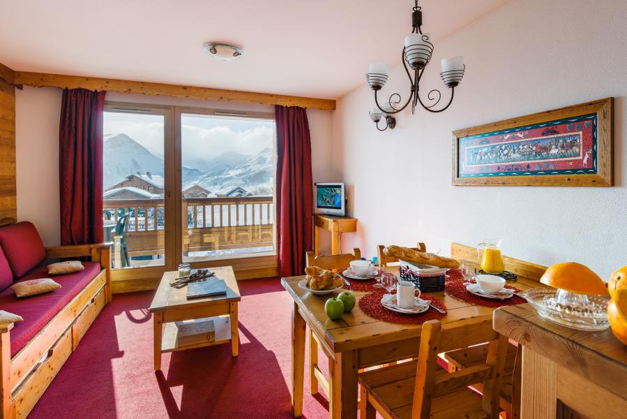Rent in ski resort Résidence Lagrange l'Ecrin des Sybelles - La Toussuire - Dining area