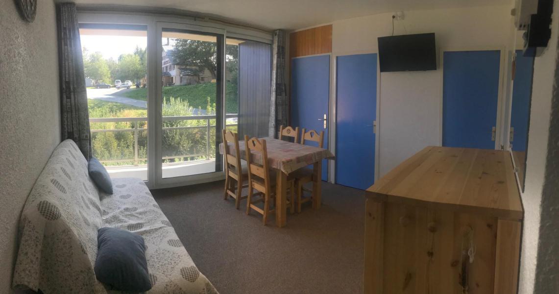 Rent in ski resort 2 room apartment 5 people (148) - Résidence le Goléon - La Toussuire