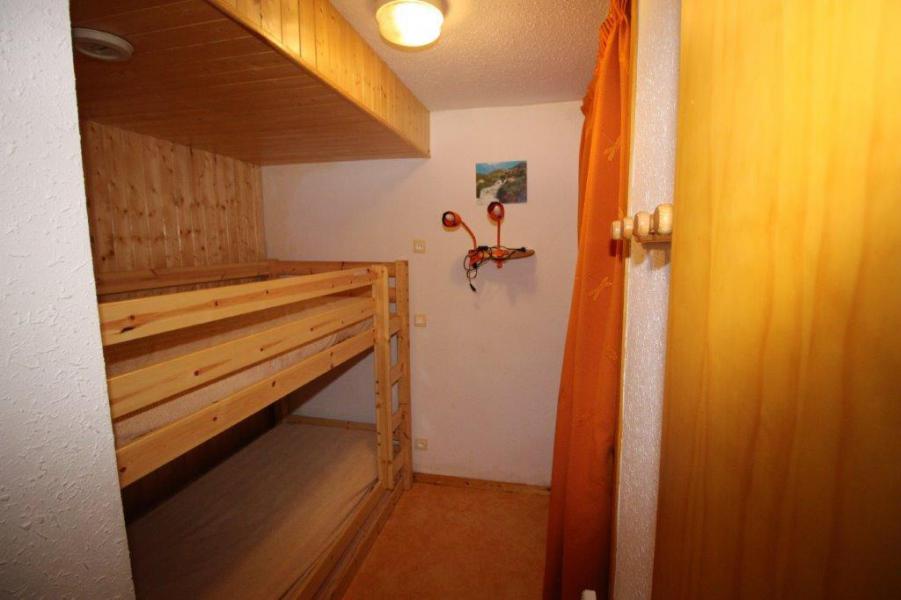 Аренда на лыжном курорте Квартира студия со спальней для 5 чел. (GENTIANE193) - Résidence le Gouttet - La Toussuire - Двухъярусные кровати