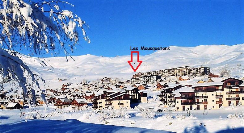 Vacances en montagne Résidence les Mousquetons - La Toussuire - Extérieur hiver